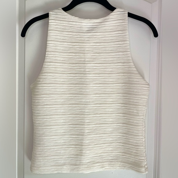Chelsea28 Textured Racerback Crop Top White Size S - Picture 2 of 11
